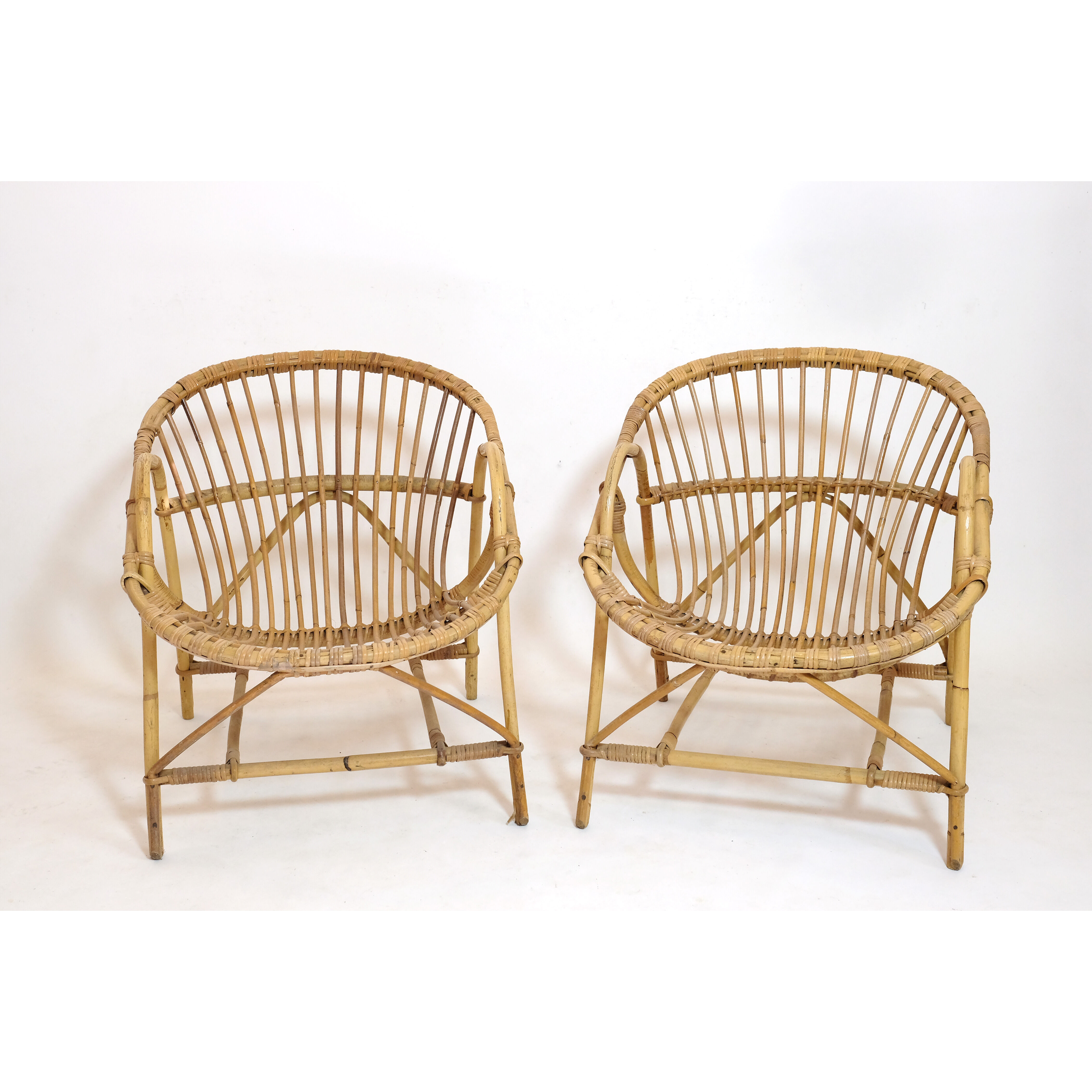 Armchair basket of the 60s-70s