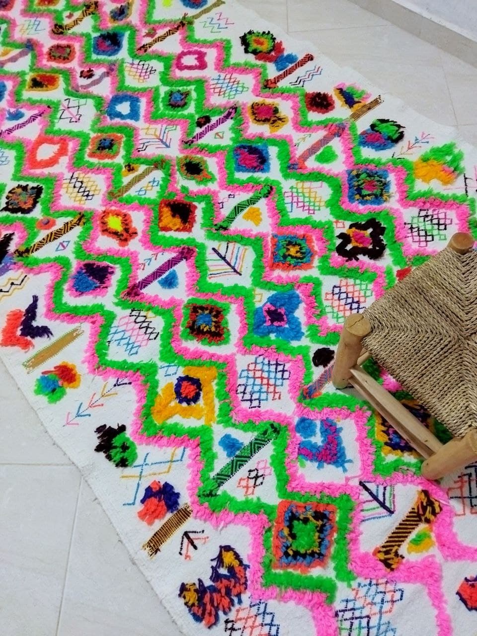 Tapis berbère marocain tribal coloré 280 x 140cm