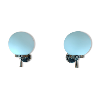 Paire d'appliques globes opaline