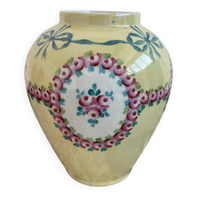 Vase ancien en porcelaine décor floral – style Louis XVI – Pied de lampe