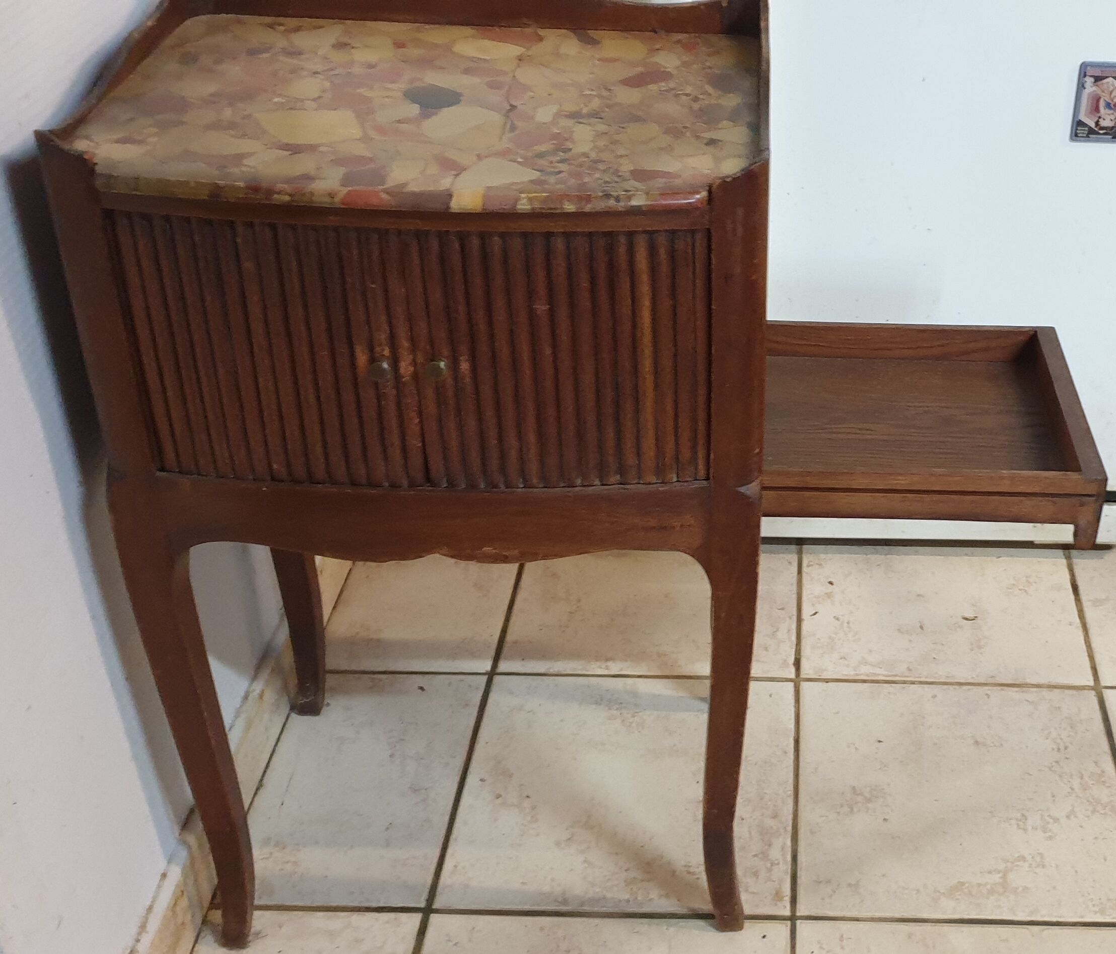 Art deco bedside