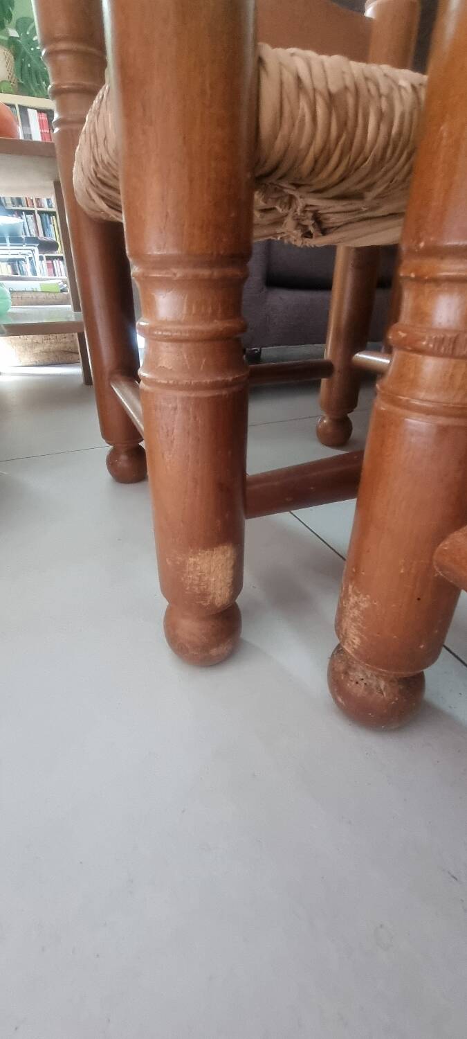 4 chairs and stools, brutalist art, straw and wood