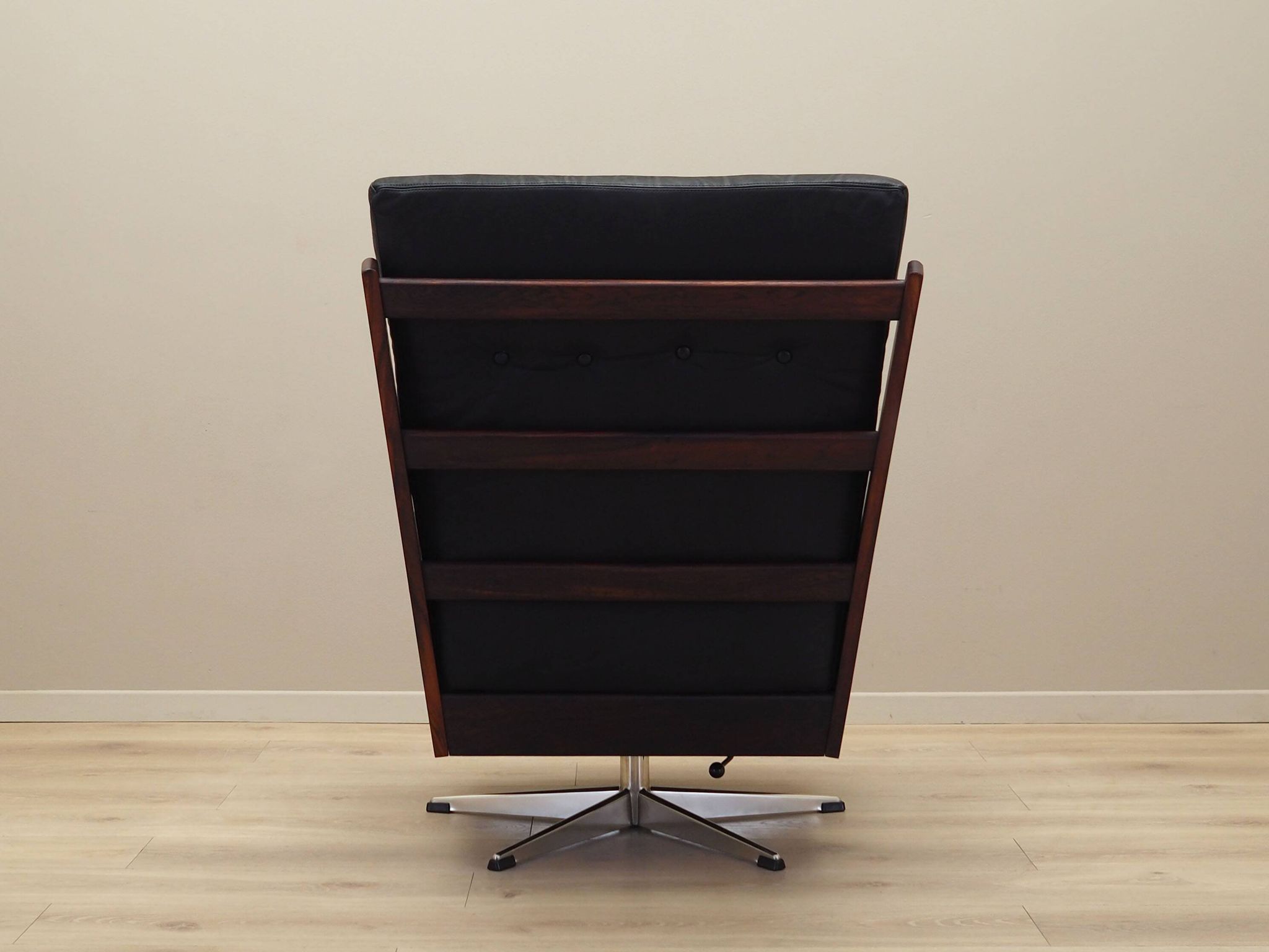 Fauteuil de bureau en cuir, design danois, années 1970, production : Danemark