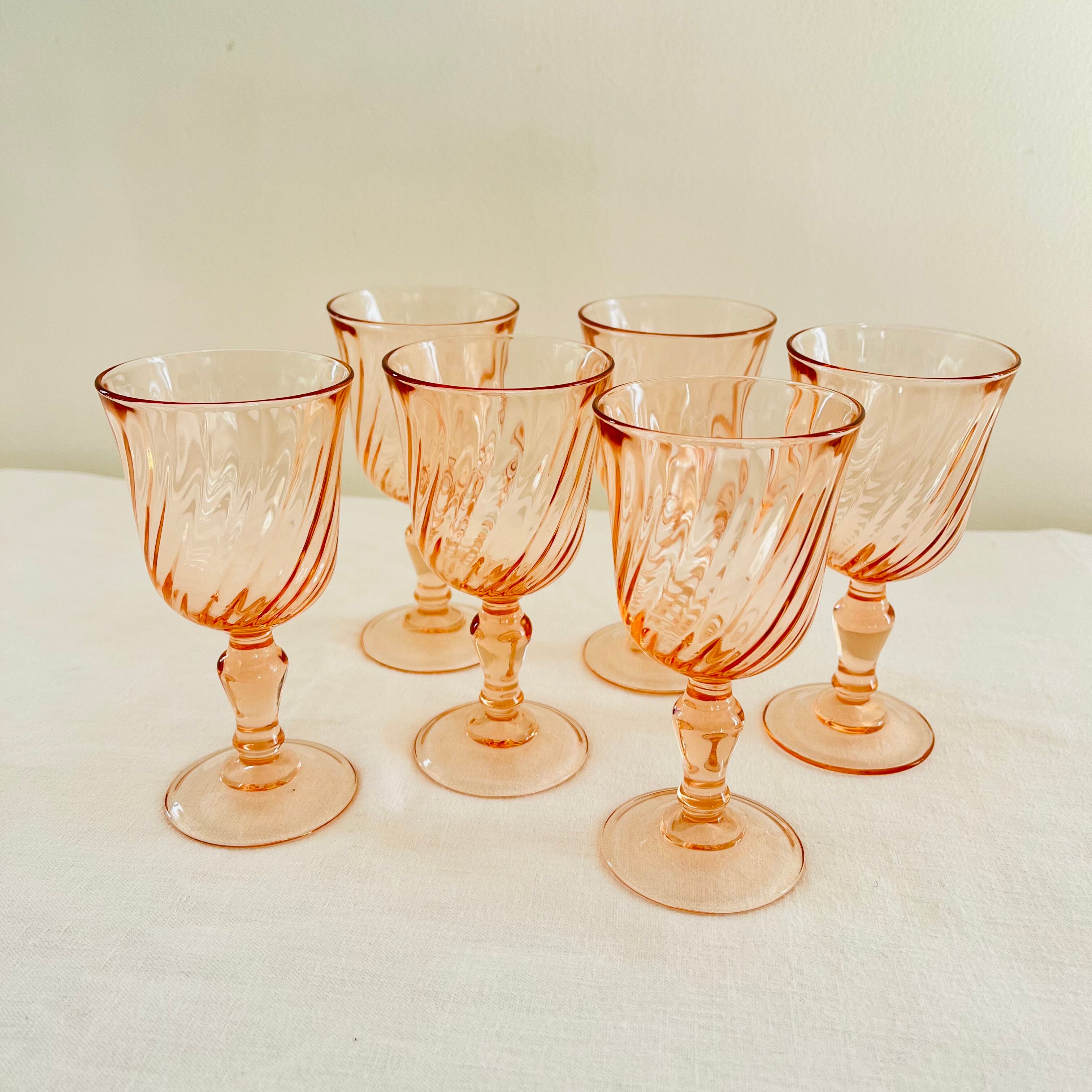 Set of 6 luminarc pink wine glasses