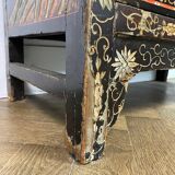 Black lacquered Chinese cabinet 19th century