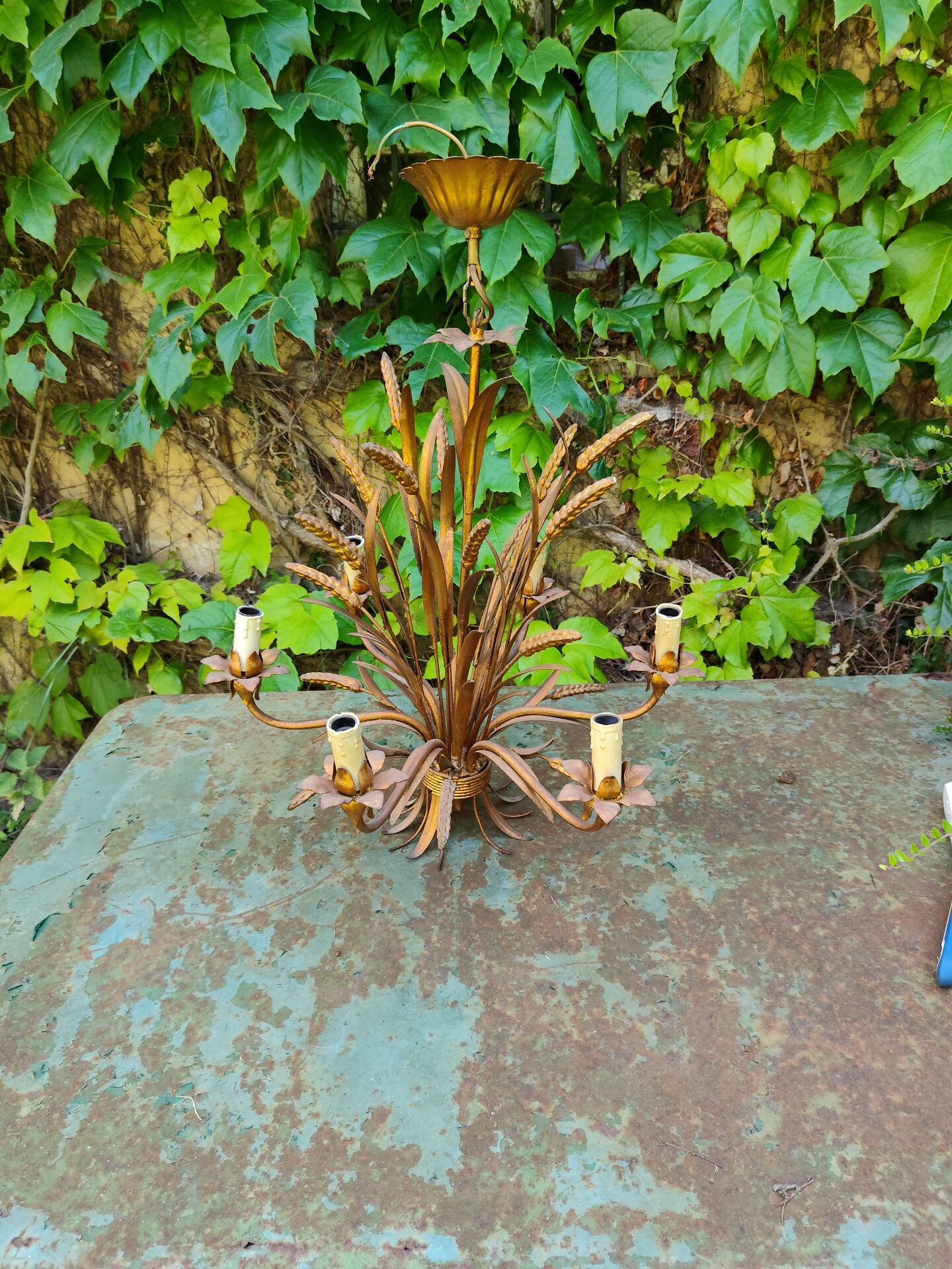 Hollywood Regency Kogl Jansen chandelier from the 1960s.