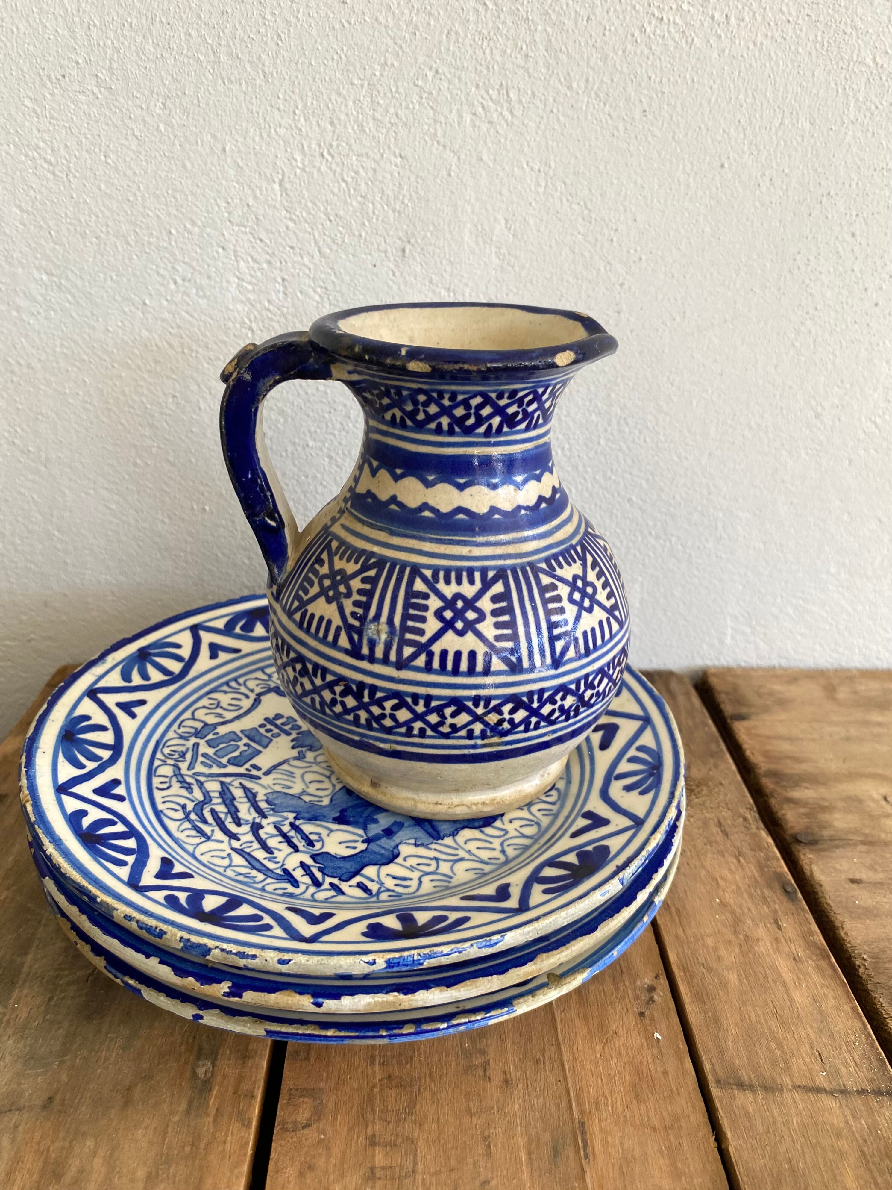 Pitcher of FEZ, hand-painted decoration