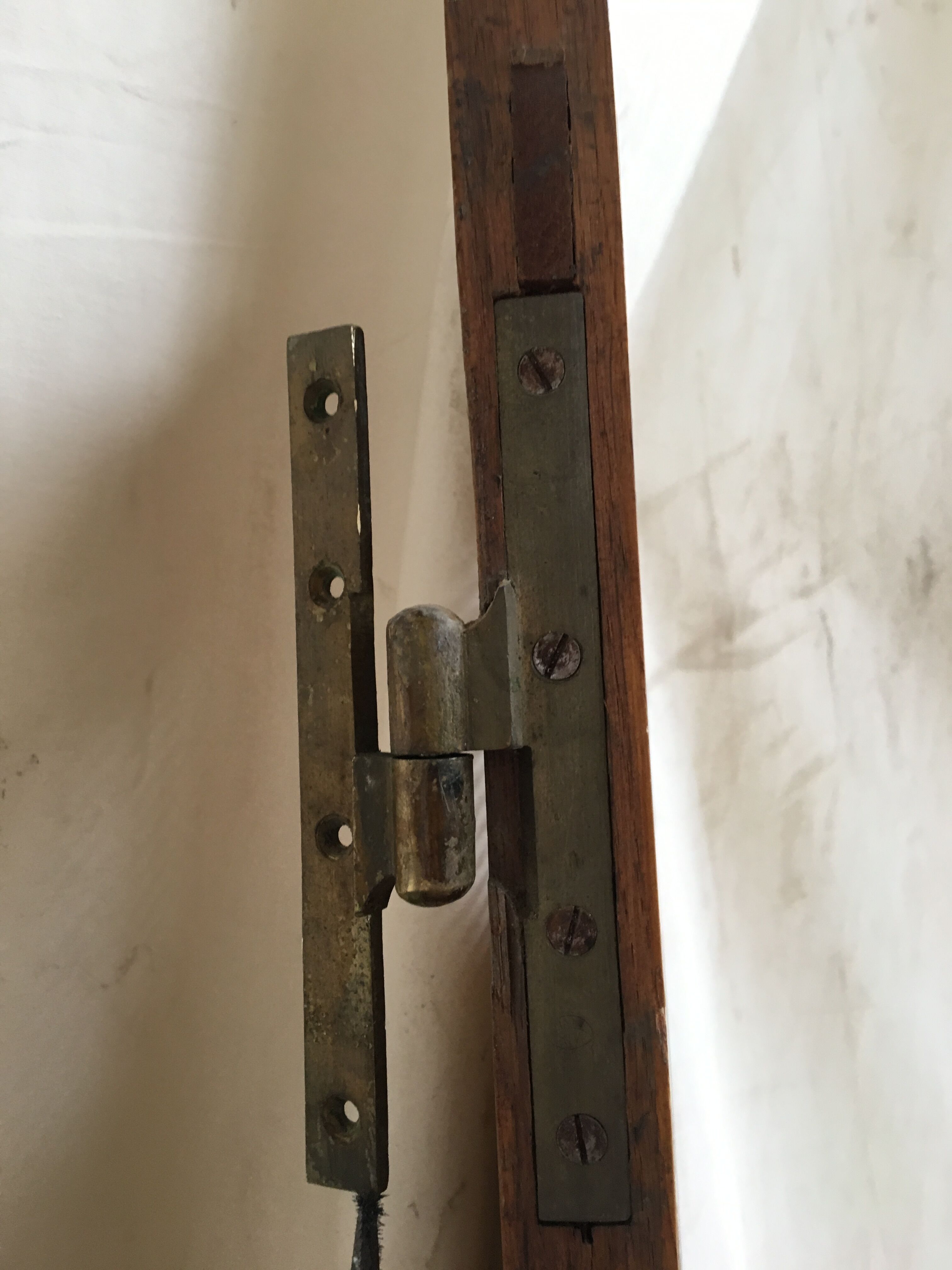 Door wardrobe in oak of the bank of France years 40