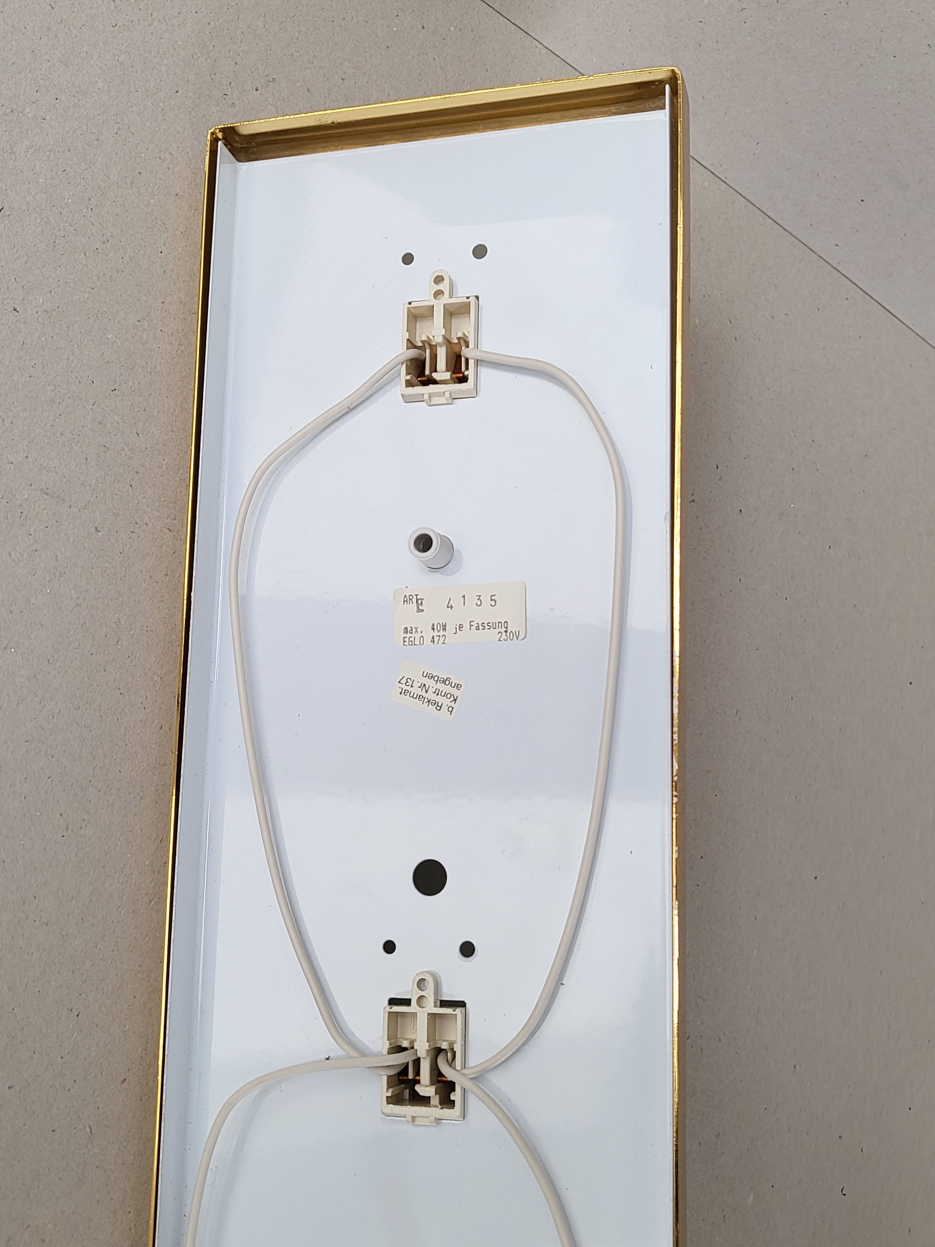 Vintage wall lamp 1970 plexiglass & brass