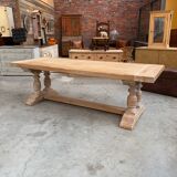 Oak farmhouse table