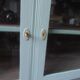 Buffet, desserte vintage réenchanté en vert de gris, plateau  bois.
