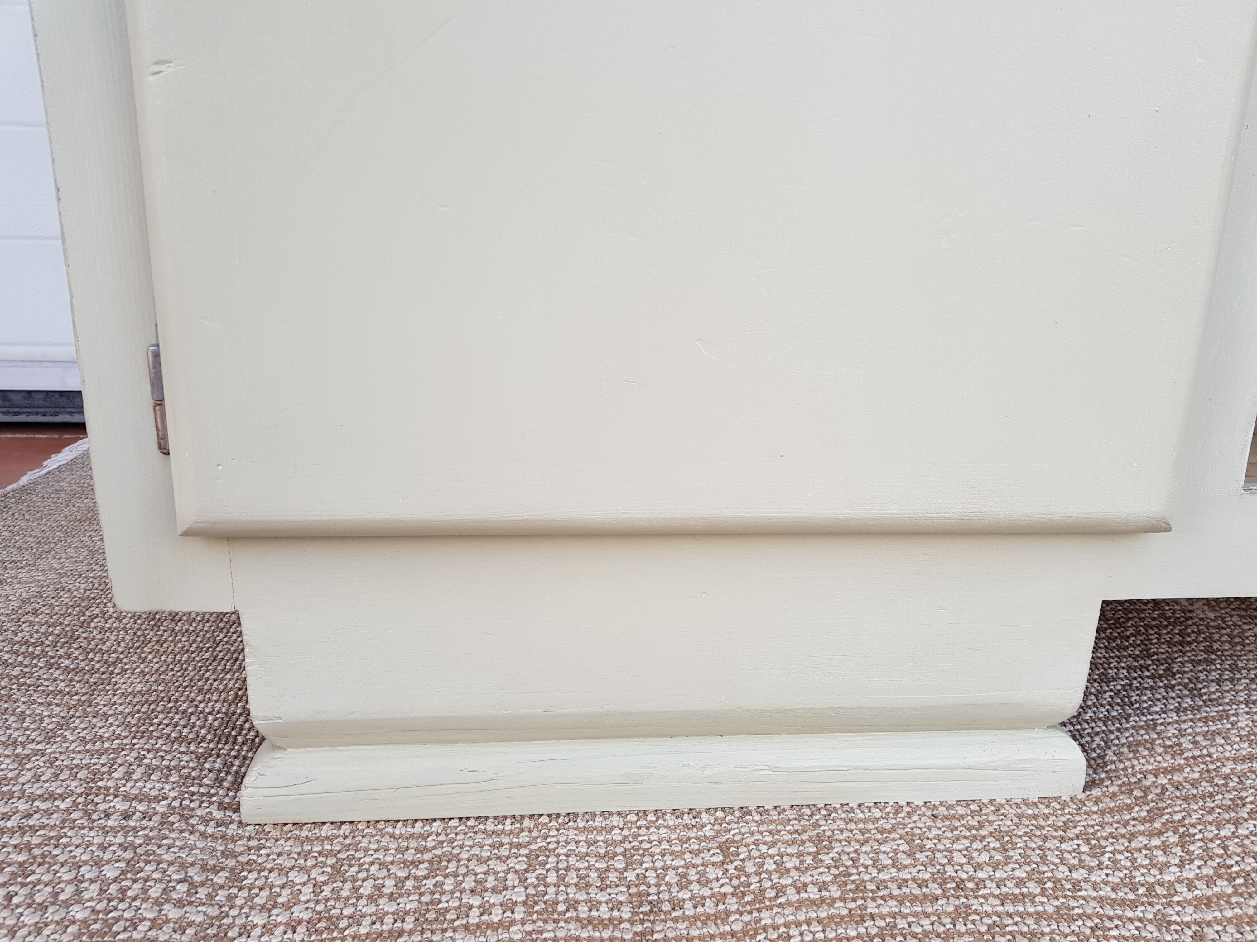 Old furniture style Mado Green/greyed 40s