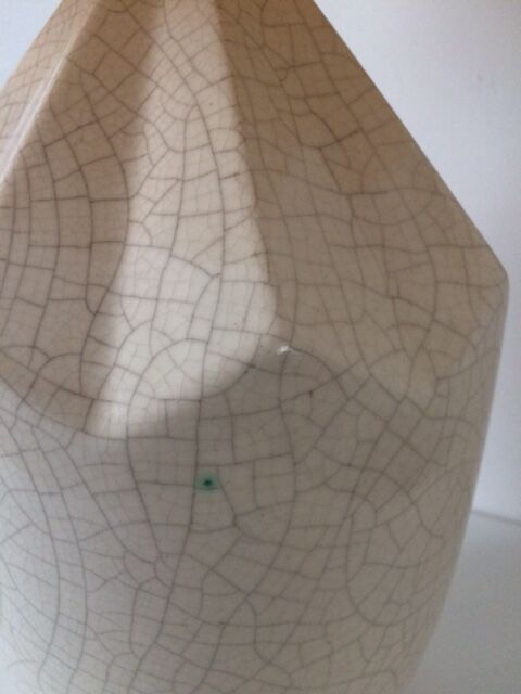 Art Deco cracked ceramic lamp