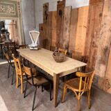 Farm table