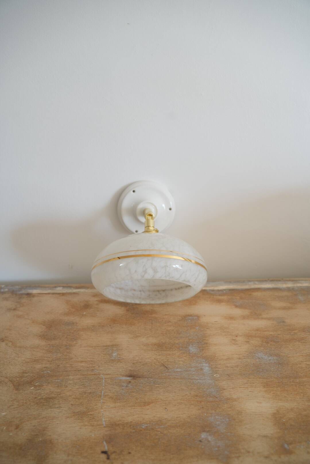 Applique verre de Clichy blanc