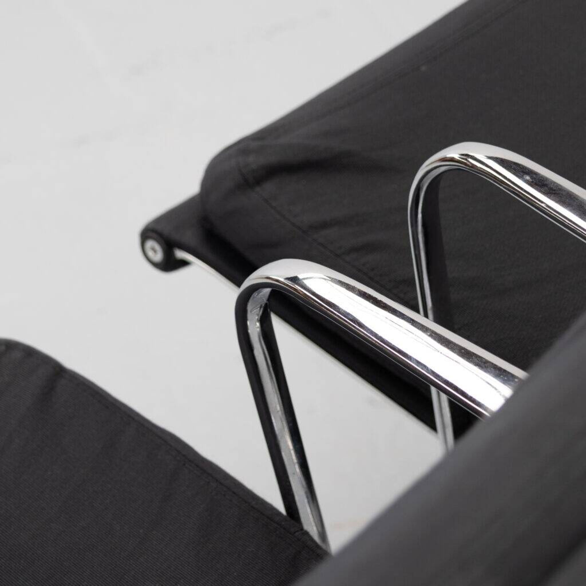 Eames EA208 Soft Pad Chair Herman Miller 1970s
