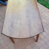 Cherry shutter table