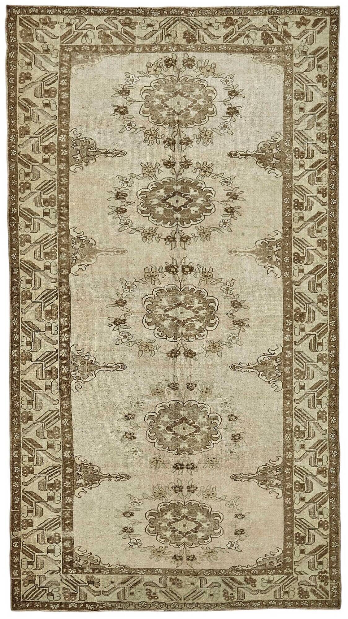 Turkish Vintage Anatolian Rug 161 cm x 295 cm