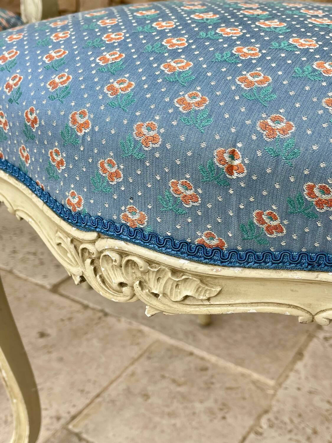 Set of 4 Louis XV style lacquered chairs