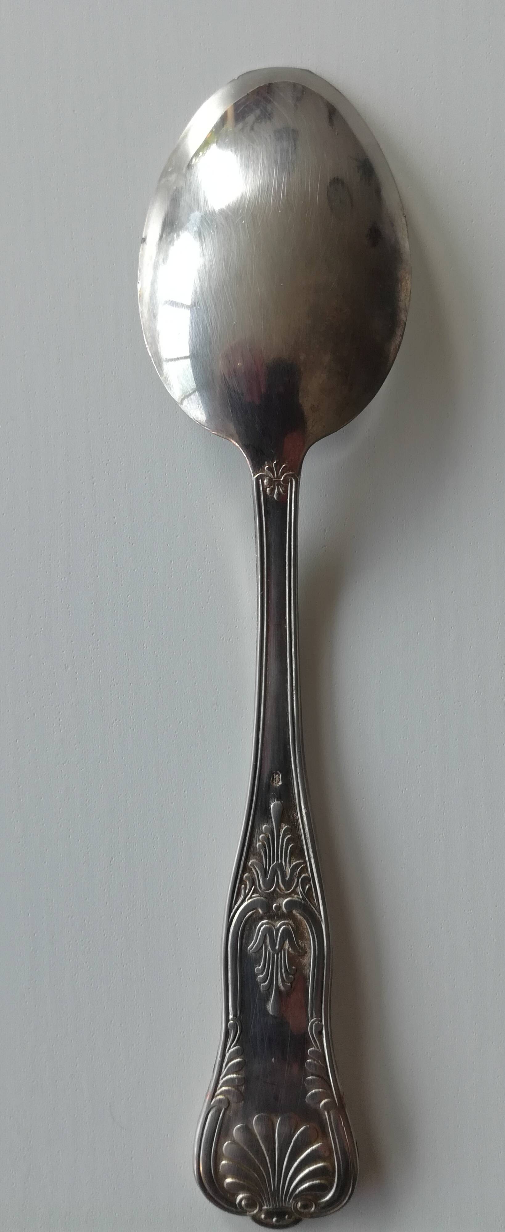 Silver metal cutlery