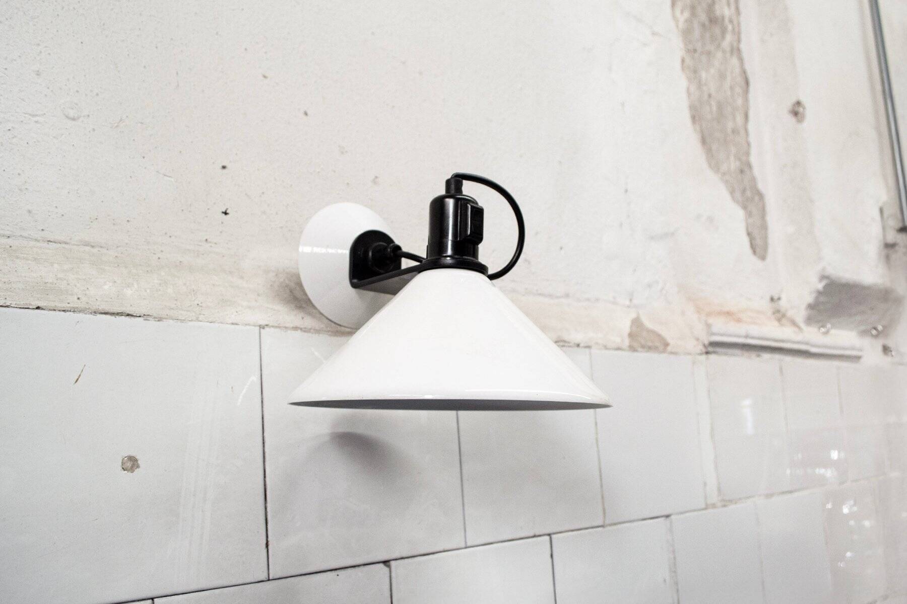 Stilnovo wall lamp, Italy, 1970s