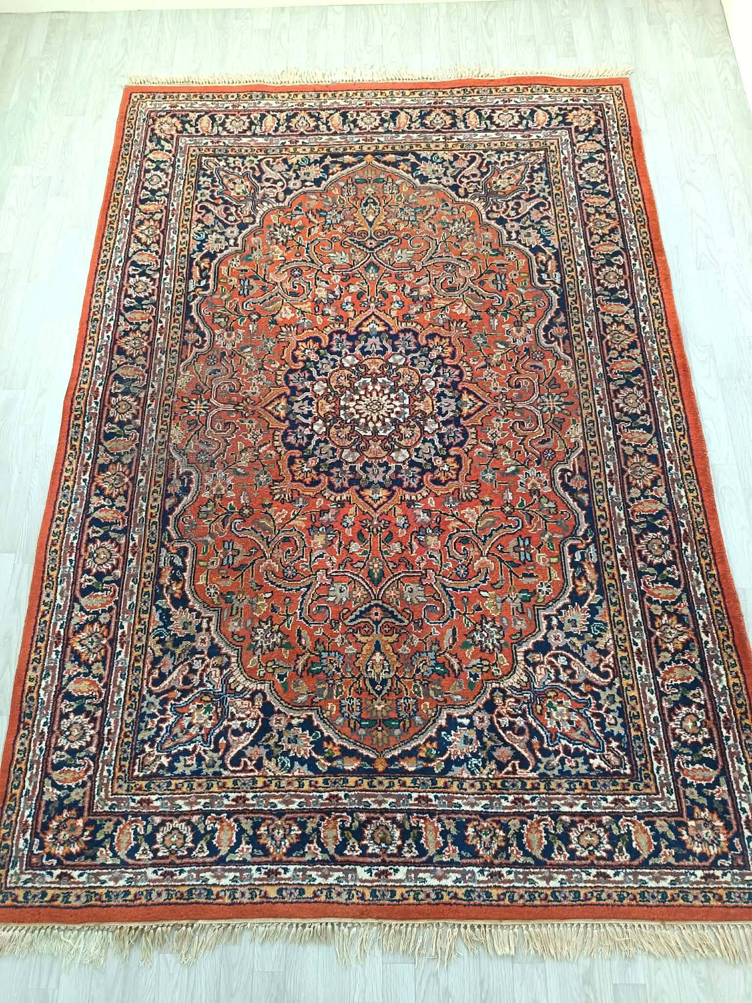 Handmade Indo-Tabriz carpet