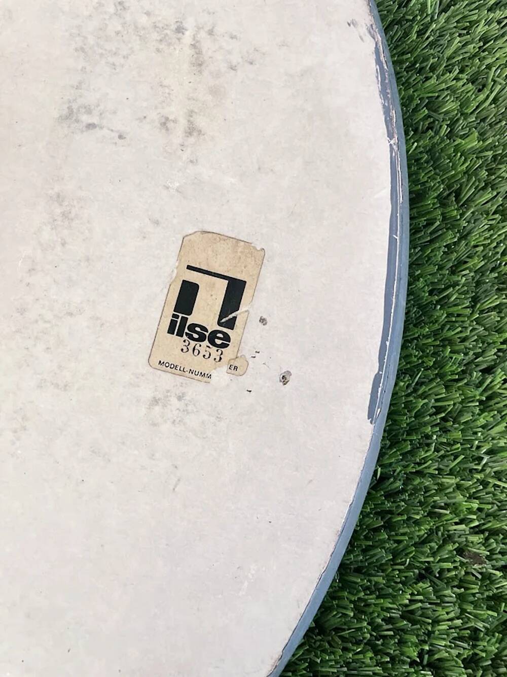 Rare "Tulip" style side table Ilse mid-century furniture