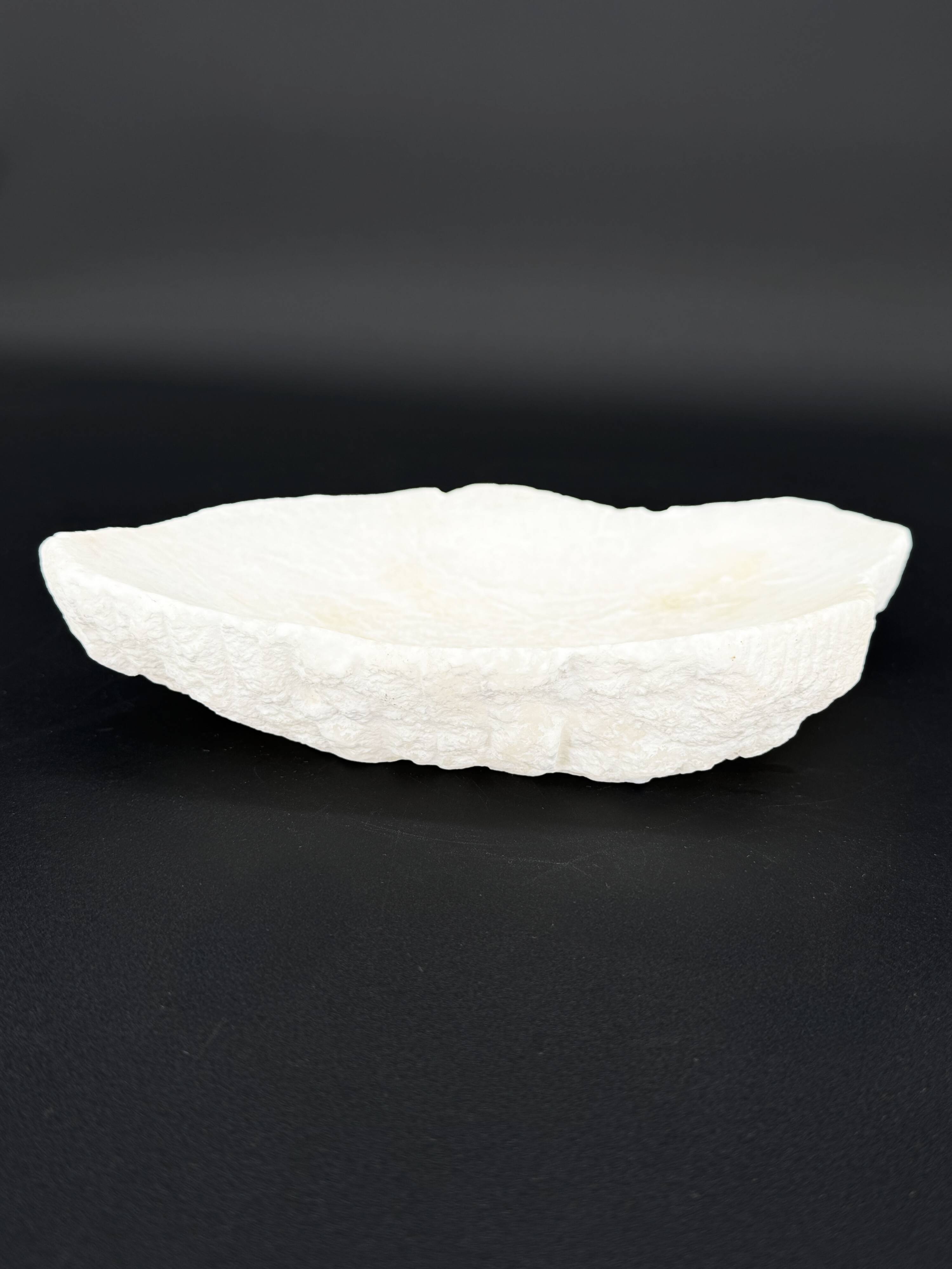 Organic catchall in natural white stone