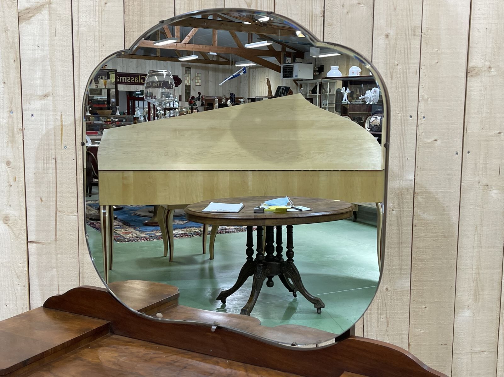 English hairdresser Art Deco walnut