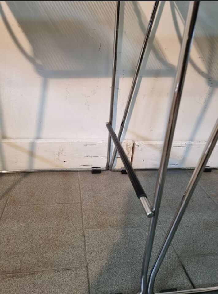 High stools Spaghetti dark gray design Giandomenico Belloti , edit by Alias