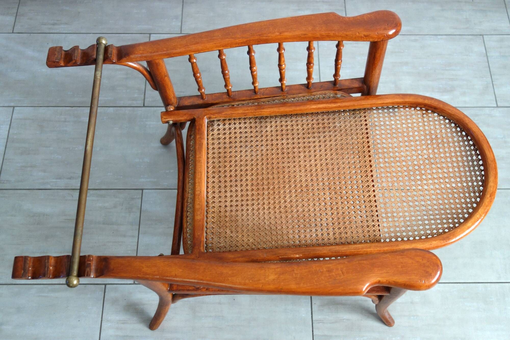 Fauteuil à crémaillère Fischel vers 1900