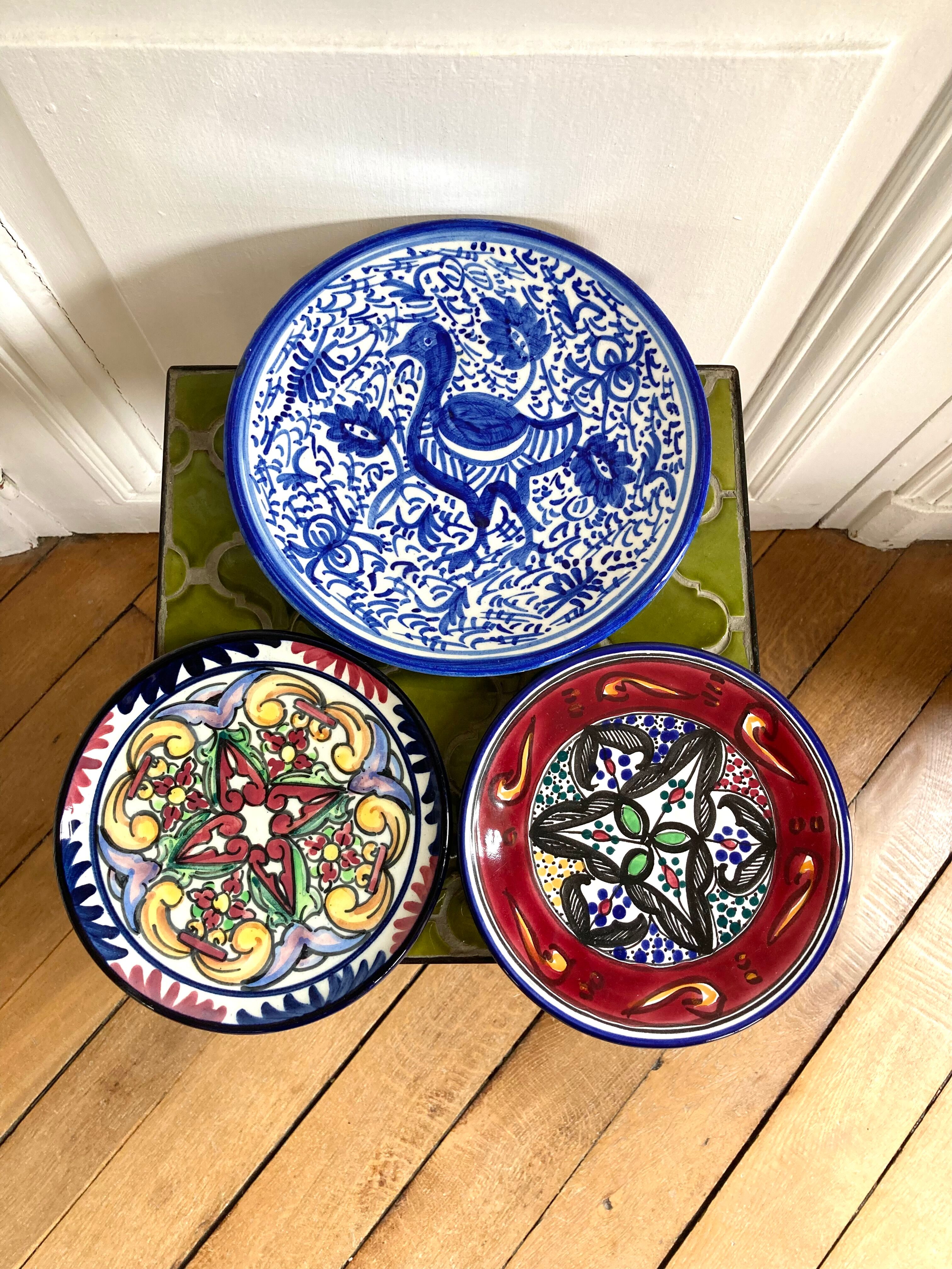 Wall decorative plates