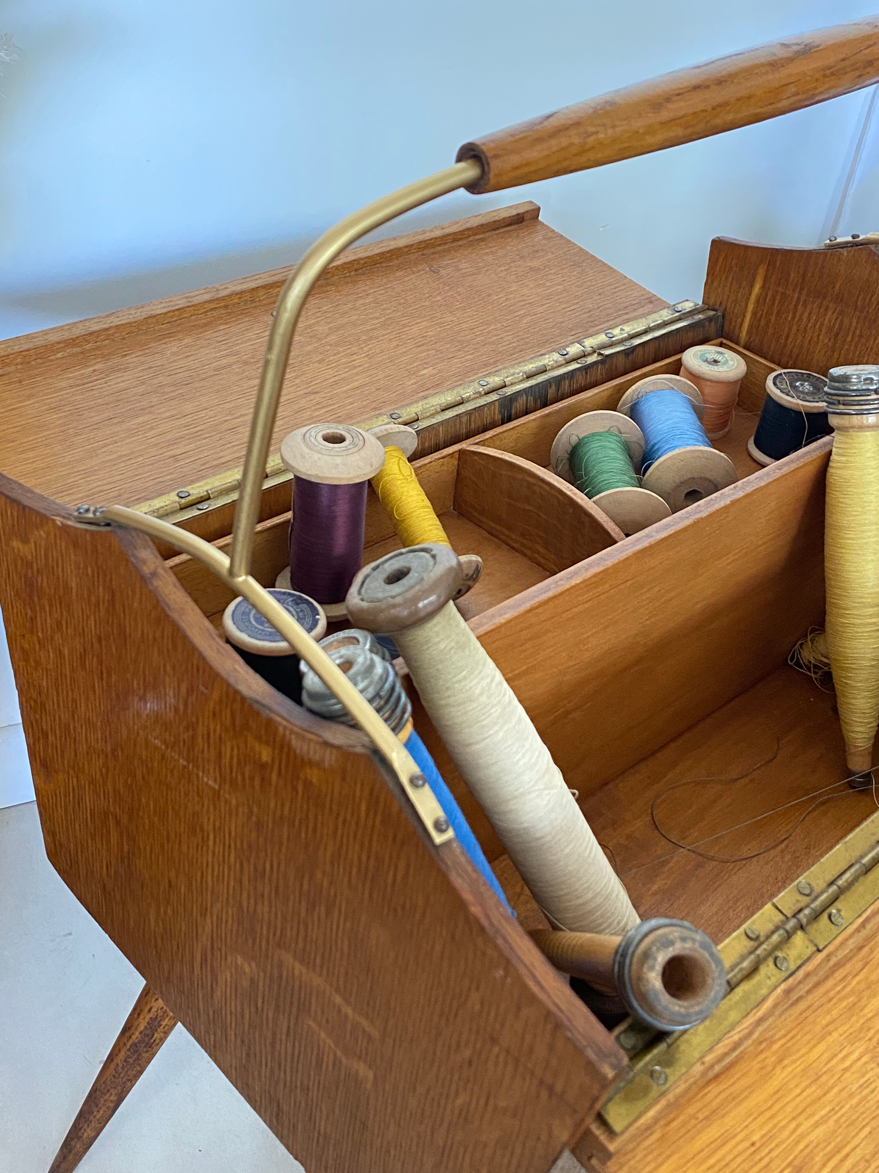 Vintage worker compass feet