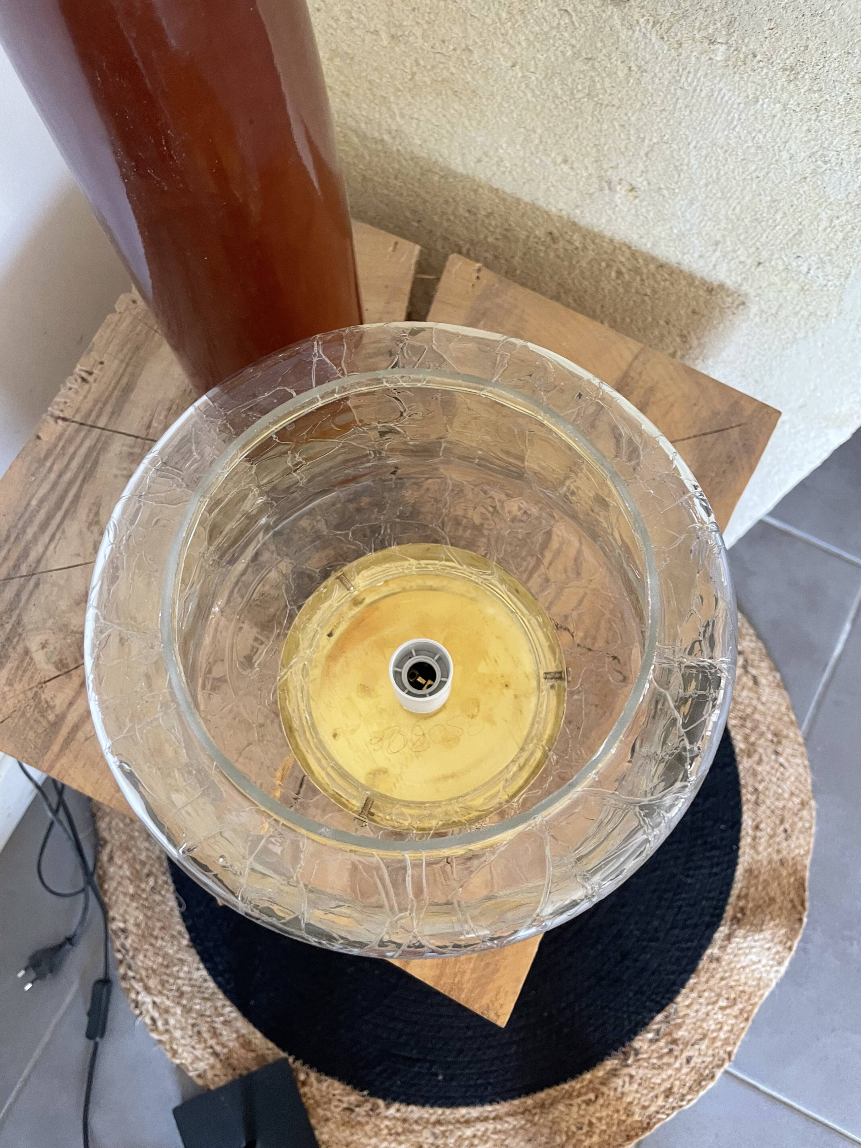 Table lamp in cracked glass and vintage gilded brass base