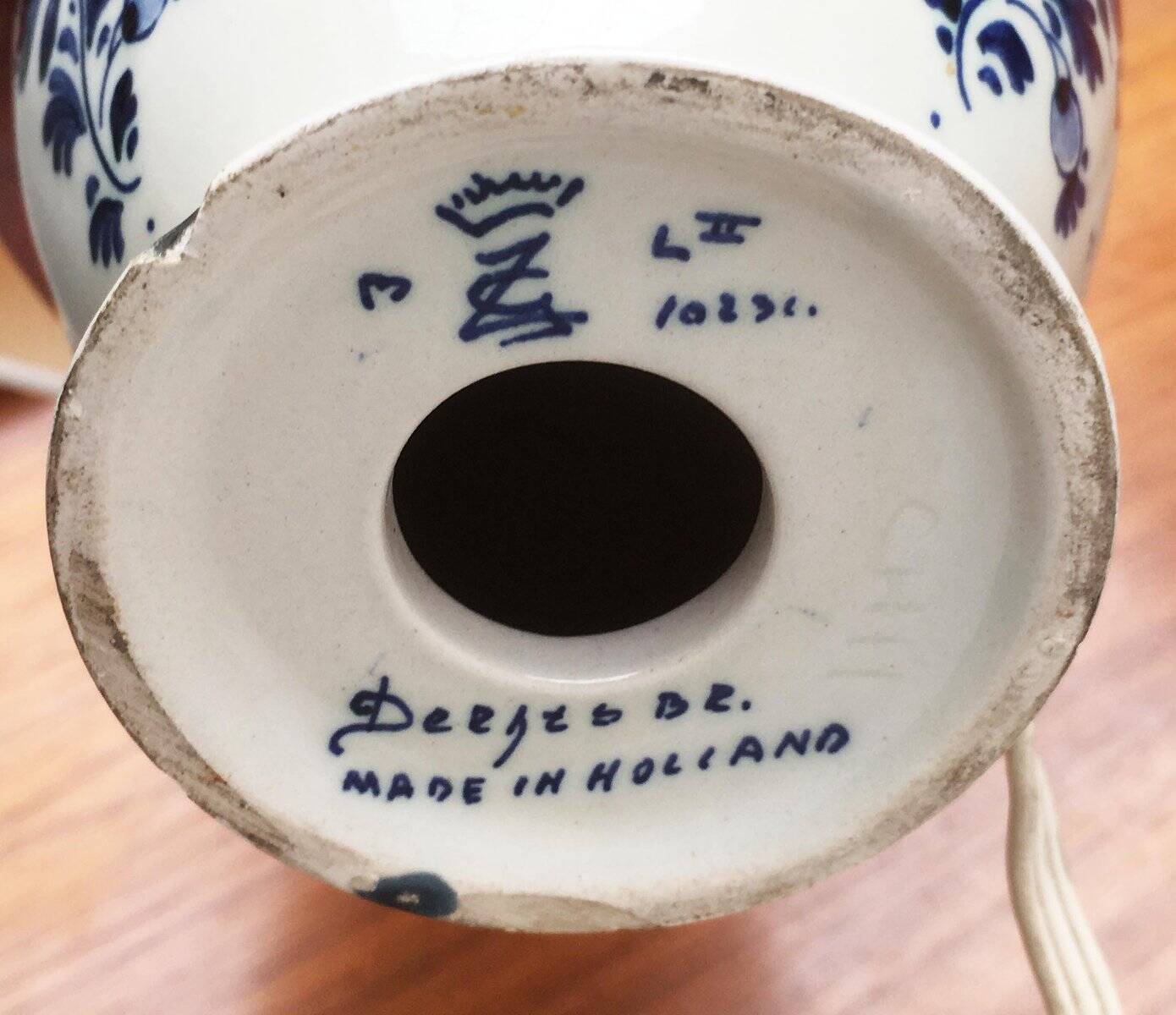 Vintage Dutch Delft blue table lamp by Zenith, Gouda