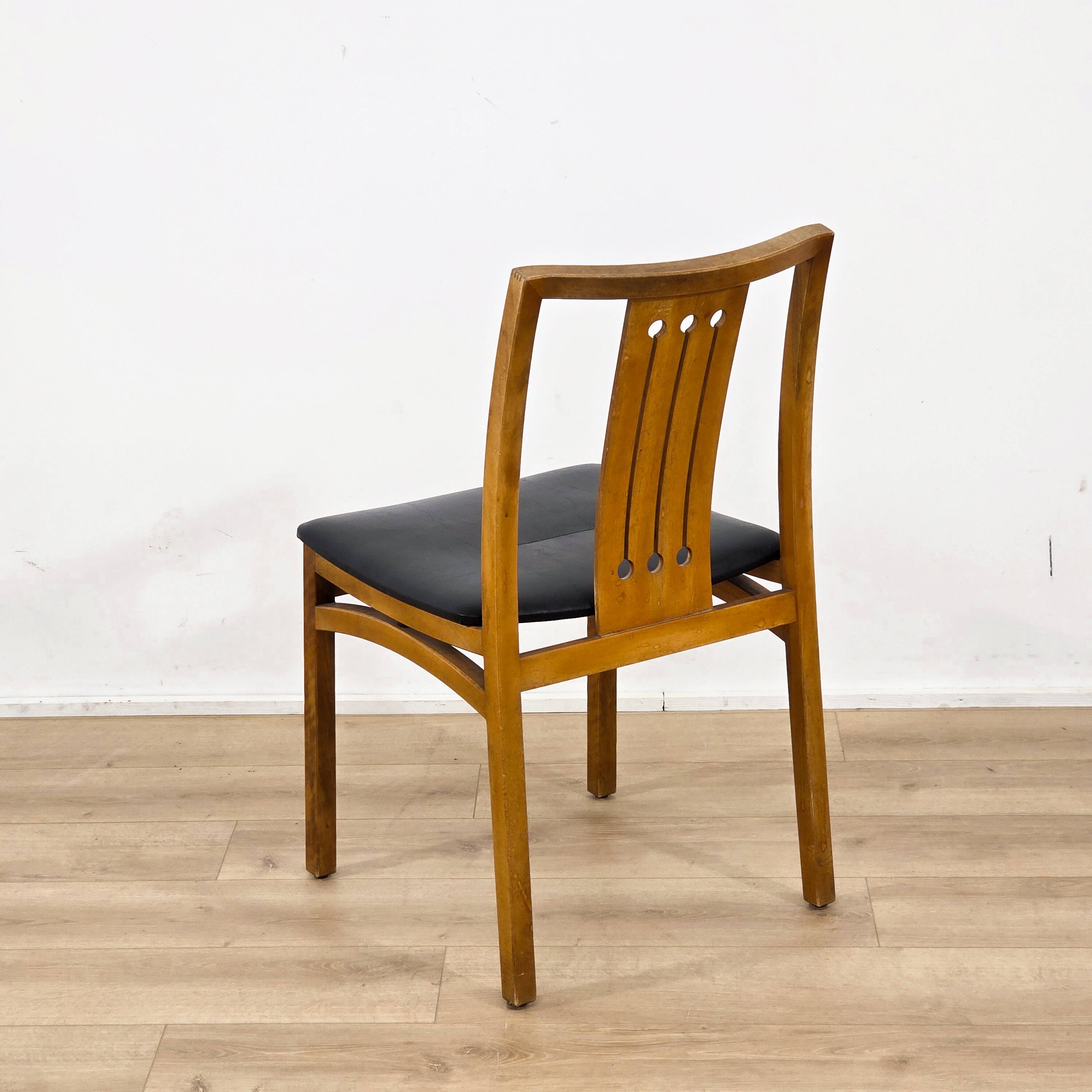 Ensemble de 6 chaises scandinaves par Jacques Hauville - 1960
