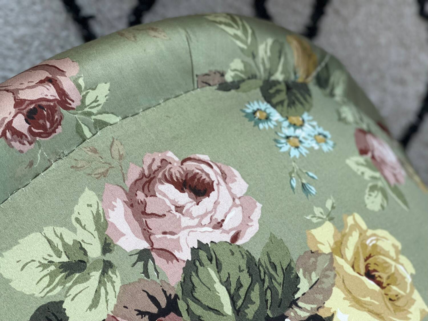 Napoleon III toad armchair