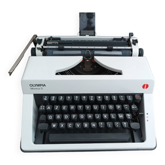 Machine à écrire olympia monica s vintage