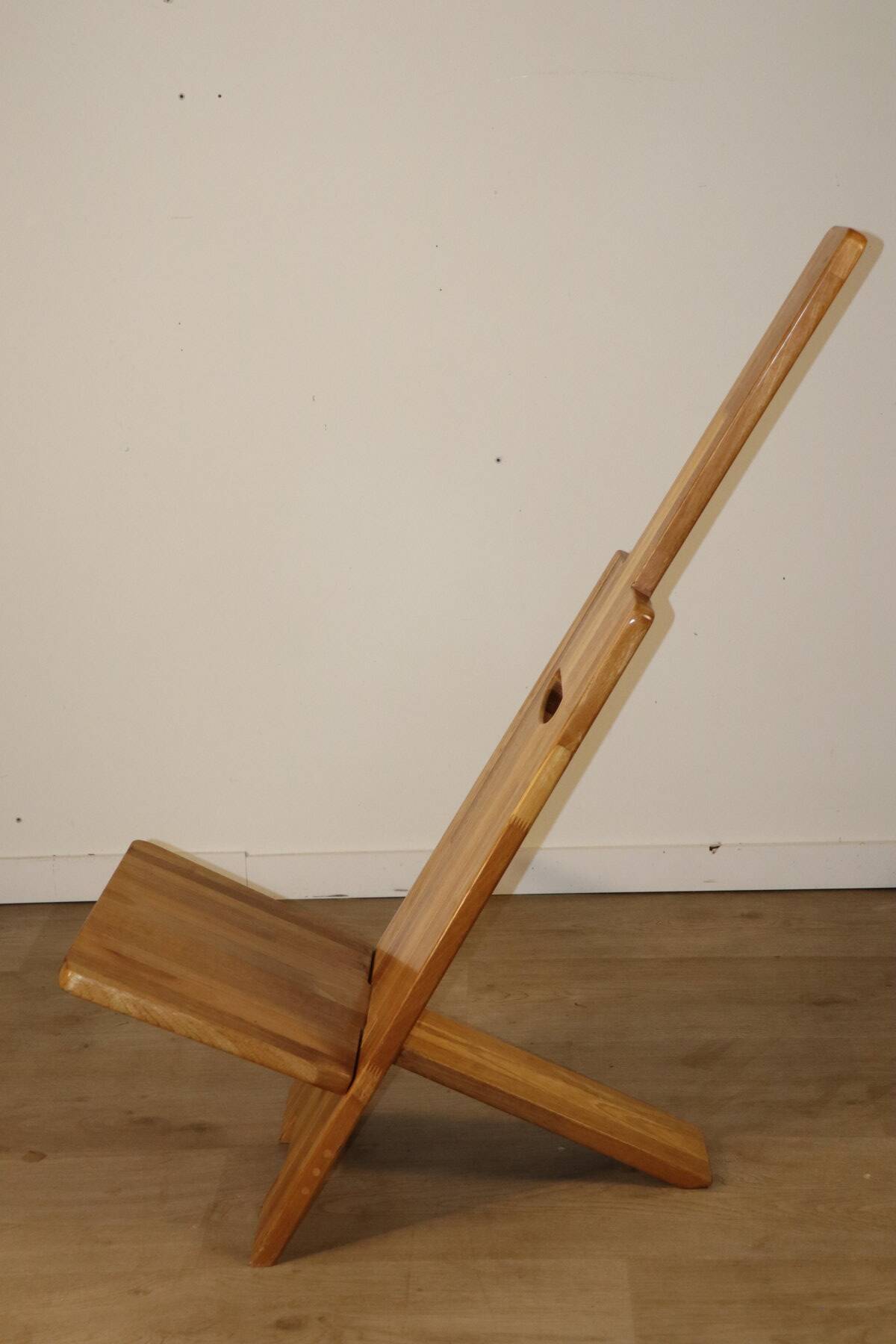 Sculptural brutalist armchair in solid elm, 1980.