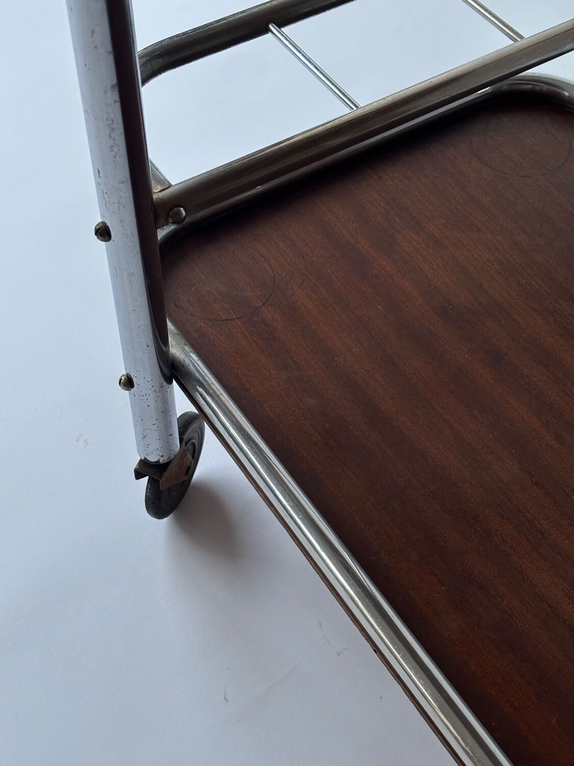 Modernist rolling dessert bar from the 1930s by Robert Mallet-Stevens.