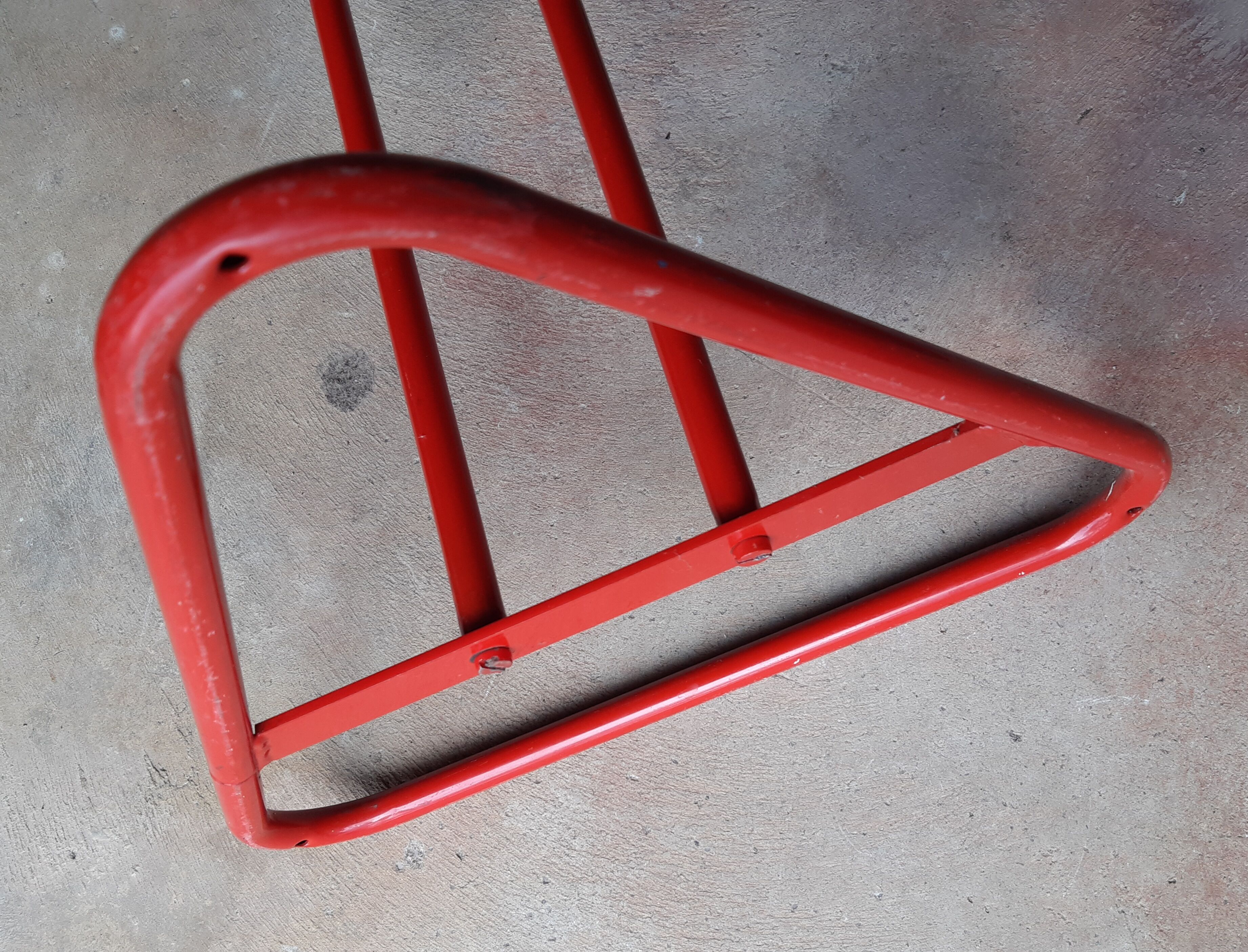 Valet, metal tubing, 80s