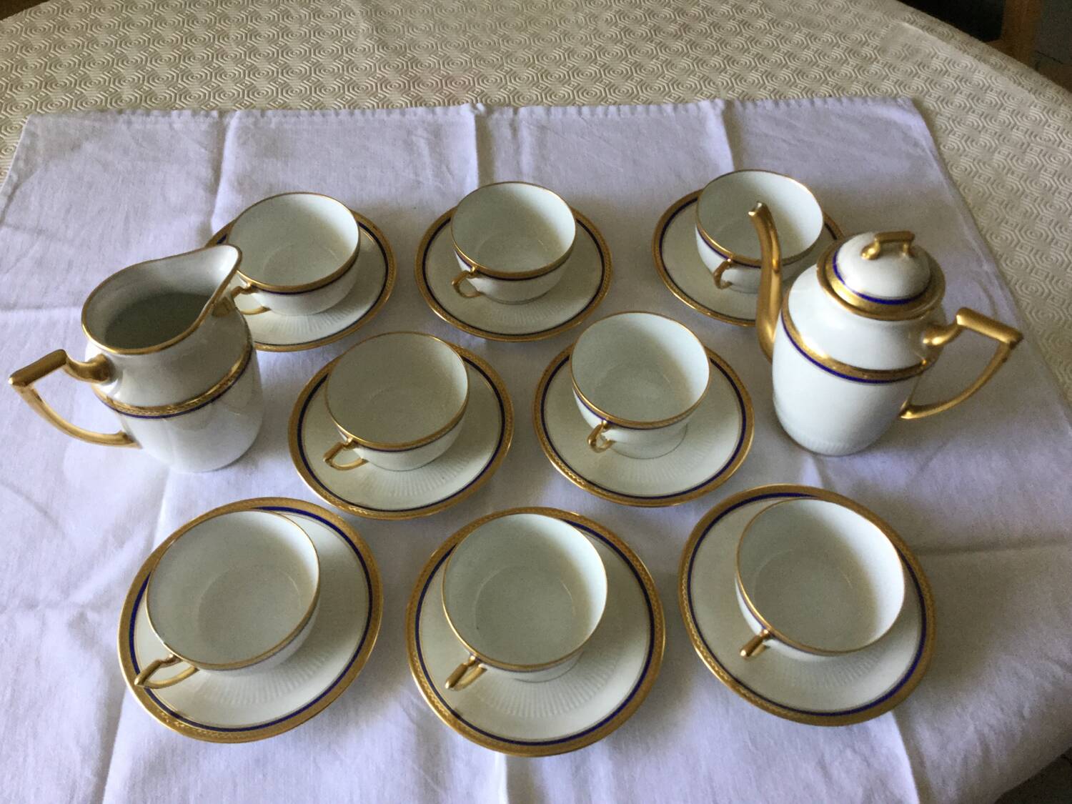 Limoges Vignaud Paulhat coffee service