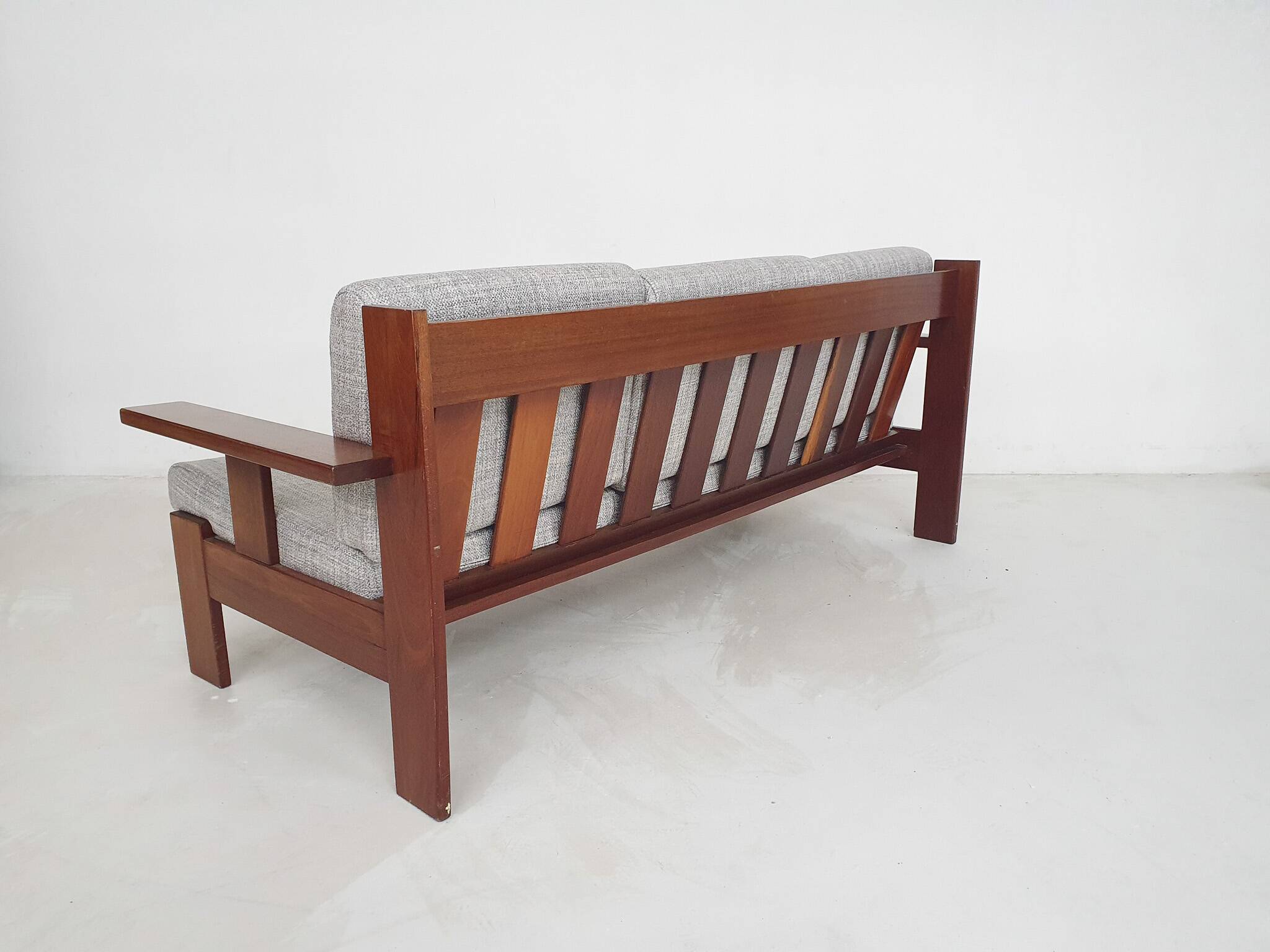 Mid-century sofa in teak, Attrb.to Harry de Groot for Leolux, NL 1960's
