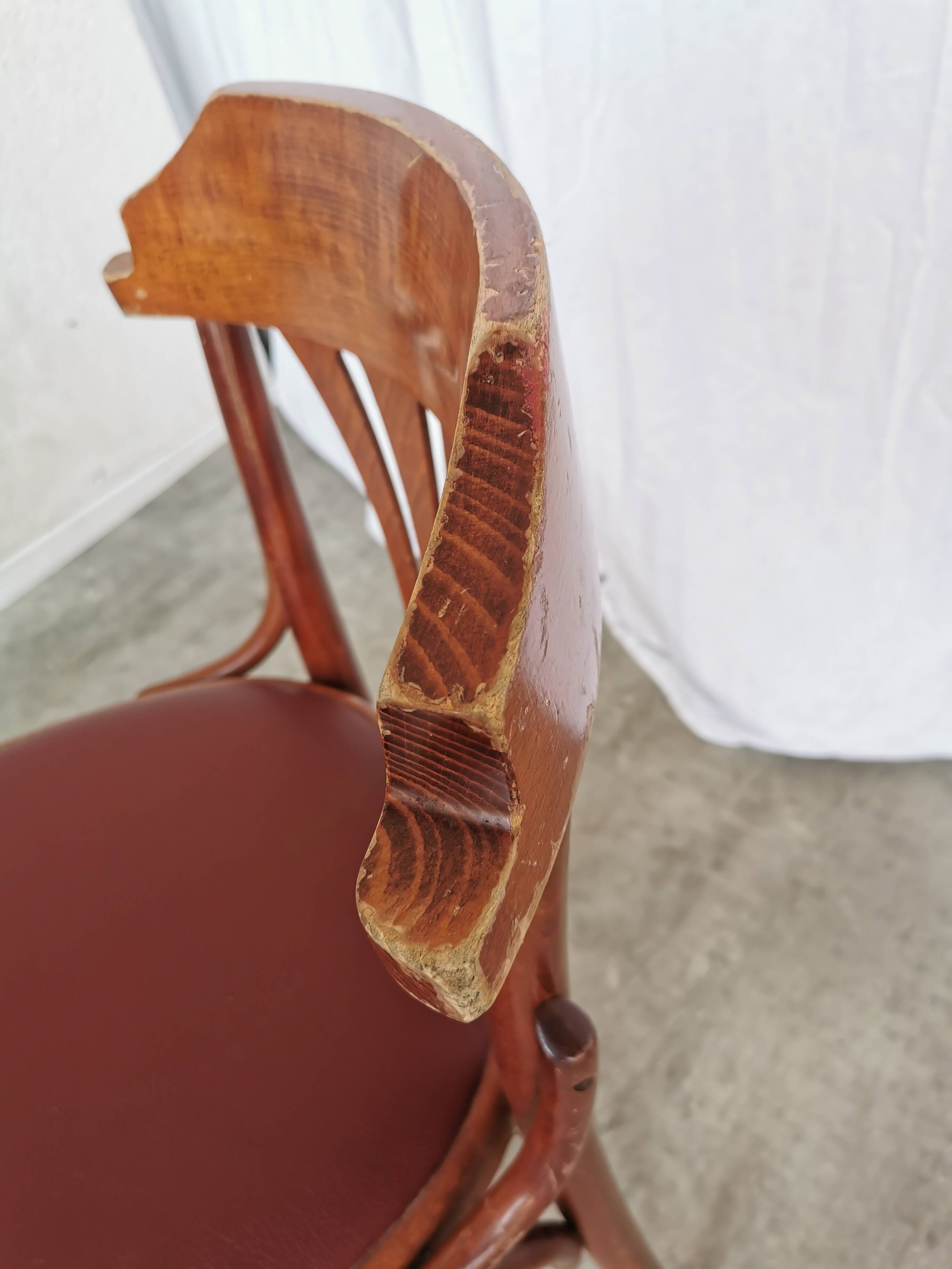 Chaise de salle à manger vintage en bois courbé : dossier éventail style Thonet, pub irlandais des années 1970