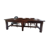 Farm table
