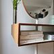 Coiffeuse en bois de style mid-century des années 1960 avec miroir pivotant.