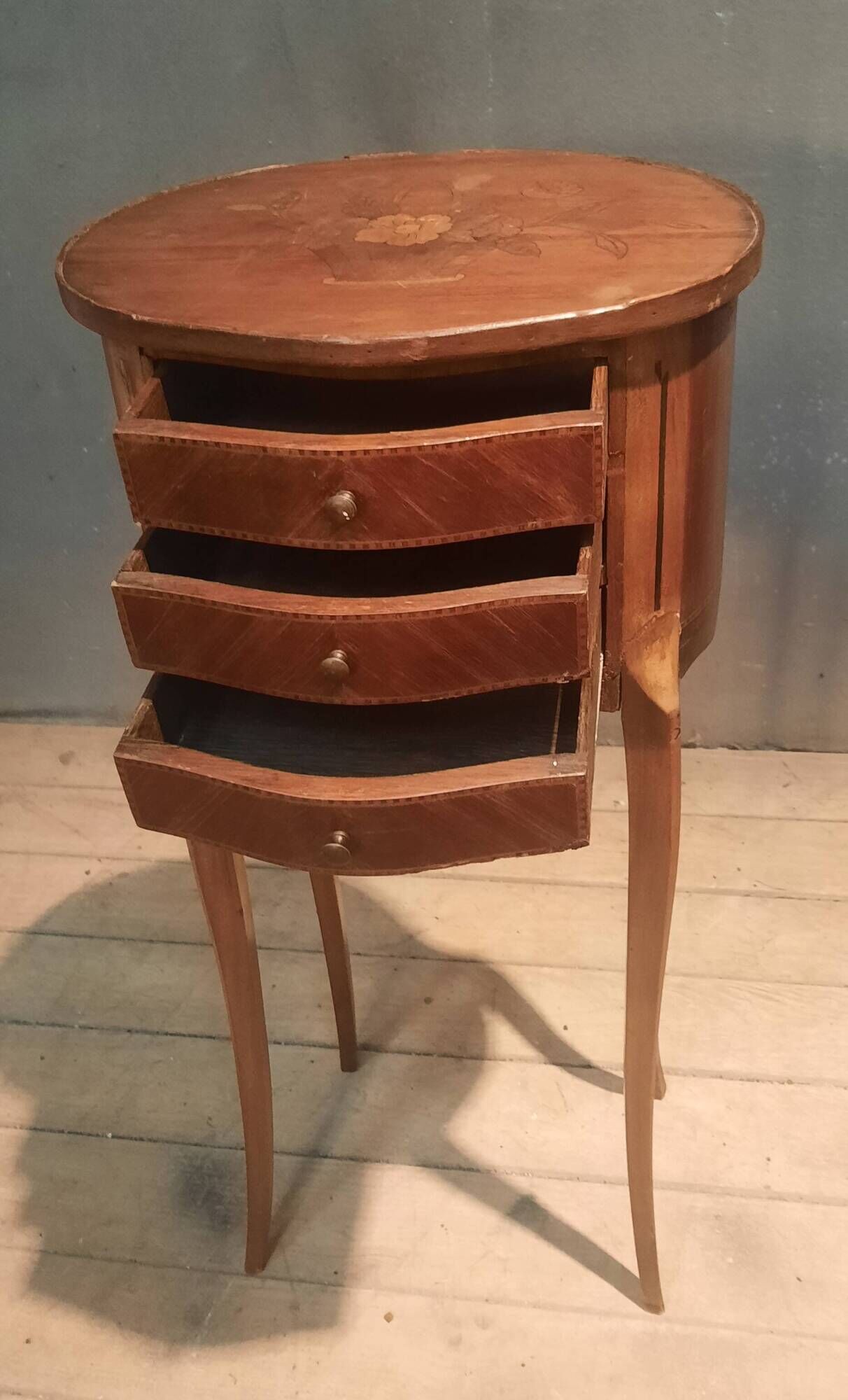 Chevet marquetté style Louis XV