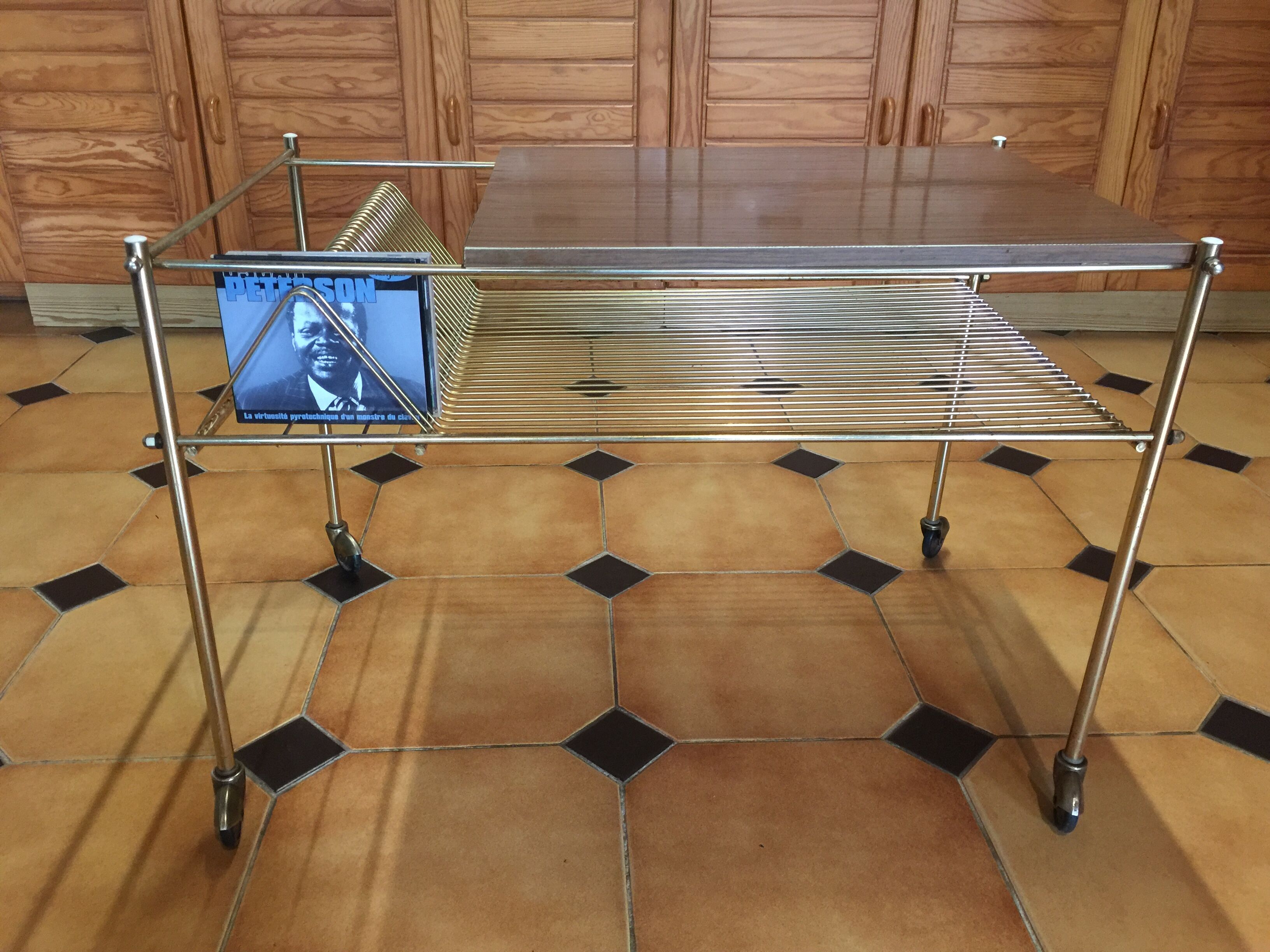 Door-vyniles 50 year table