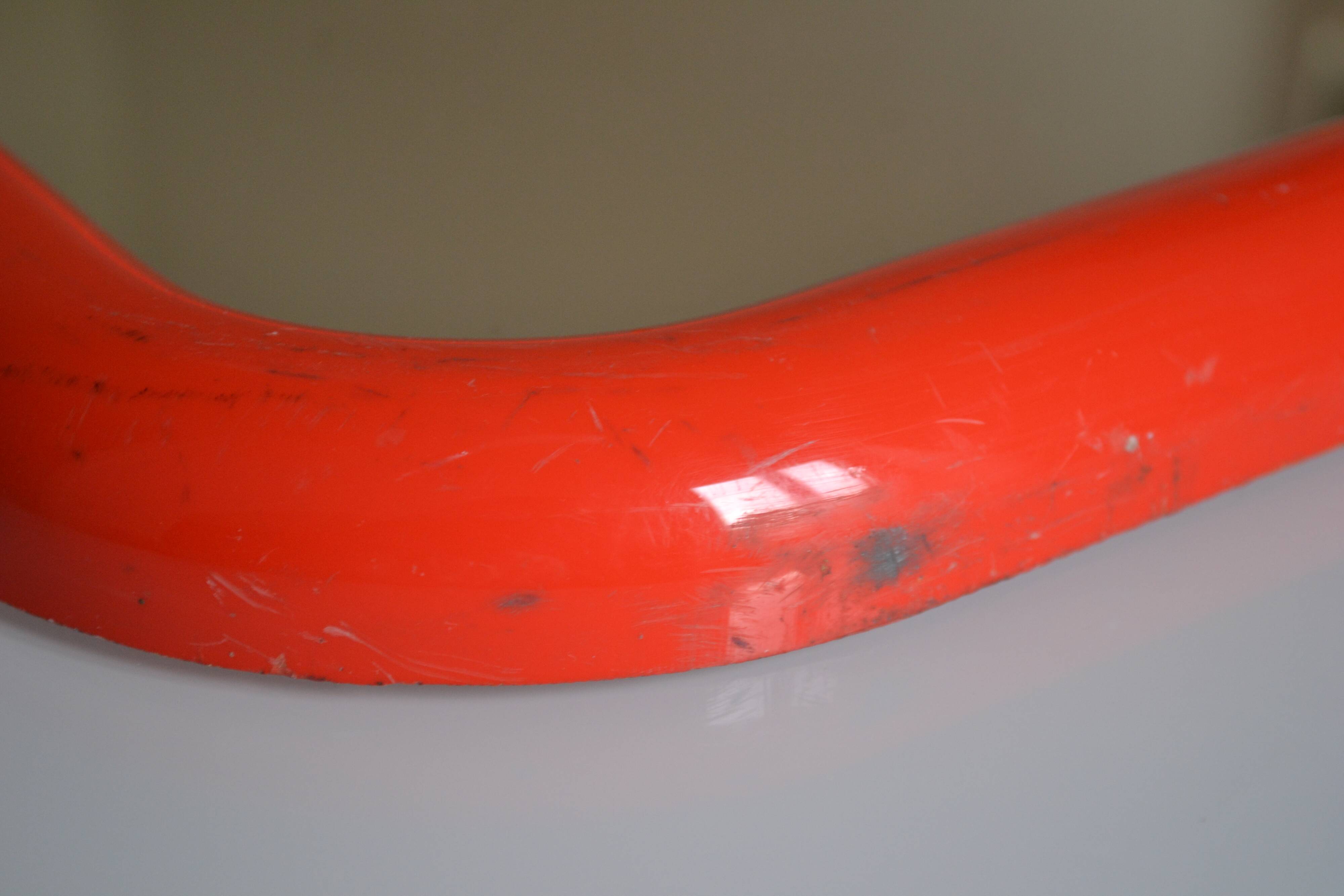 Miroir annees 70 plastique rouge style scandinave