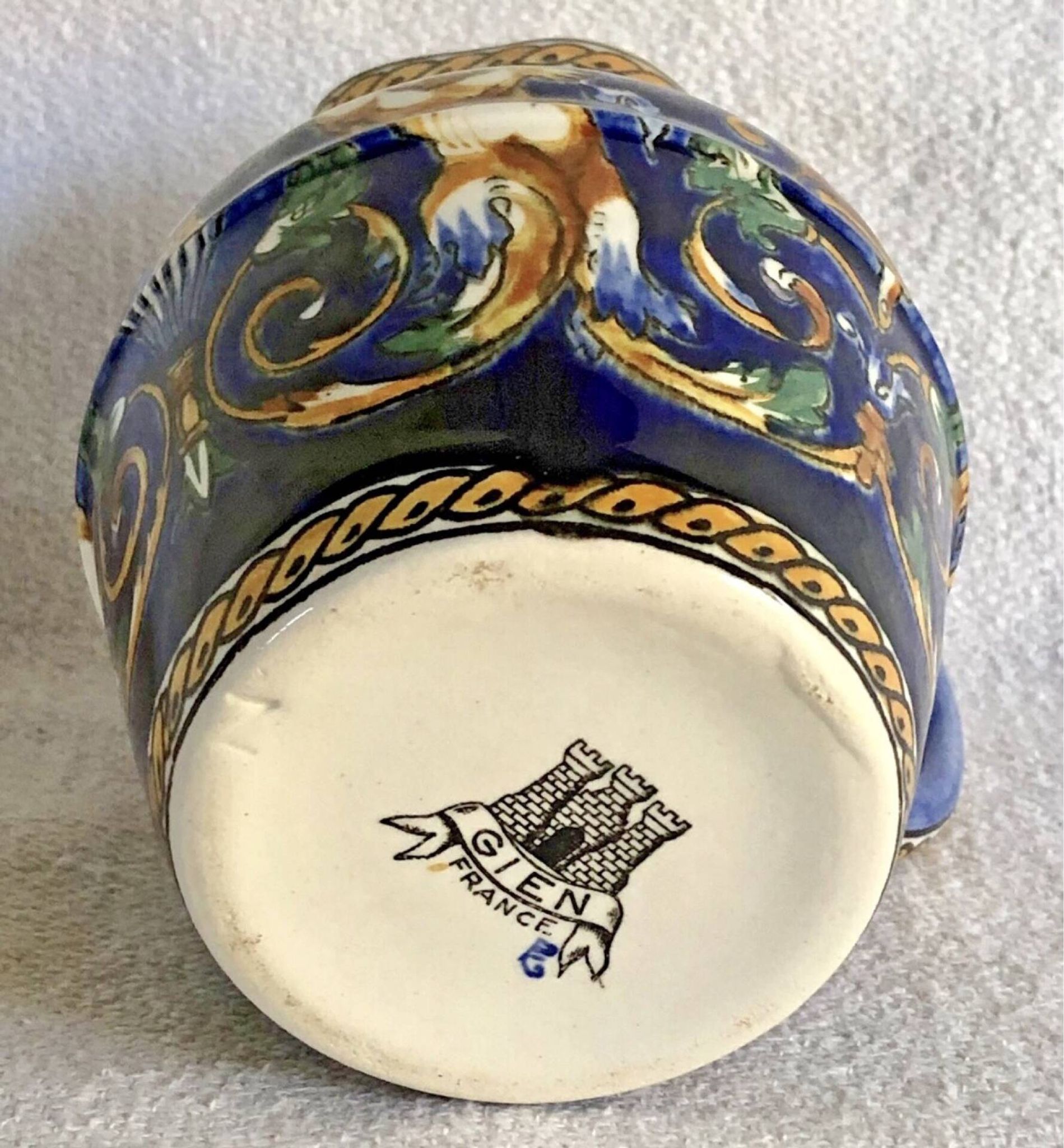 Old cream jug Gien Renaissance blue background 1938/1960